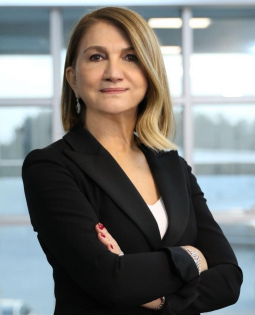 BERNA AKYILDIZ